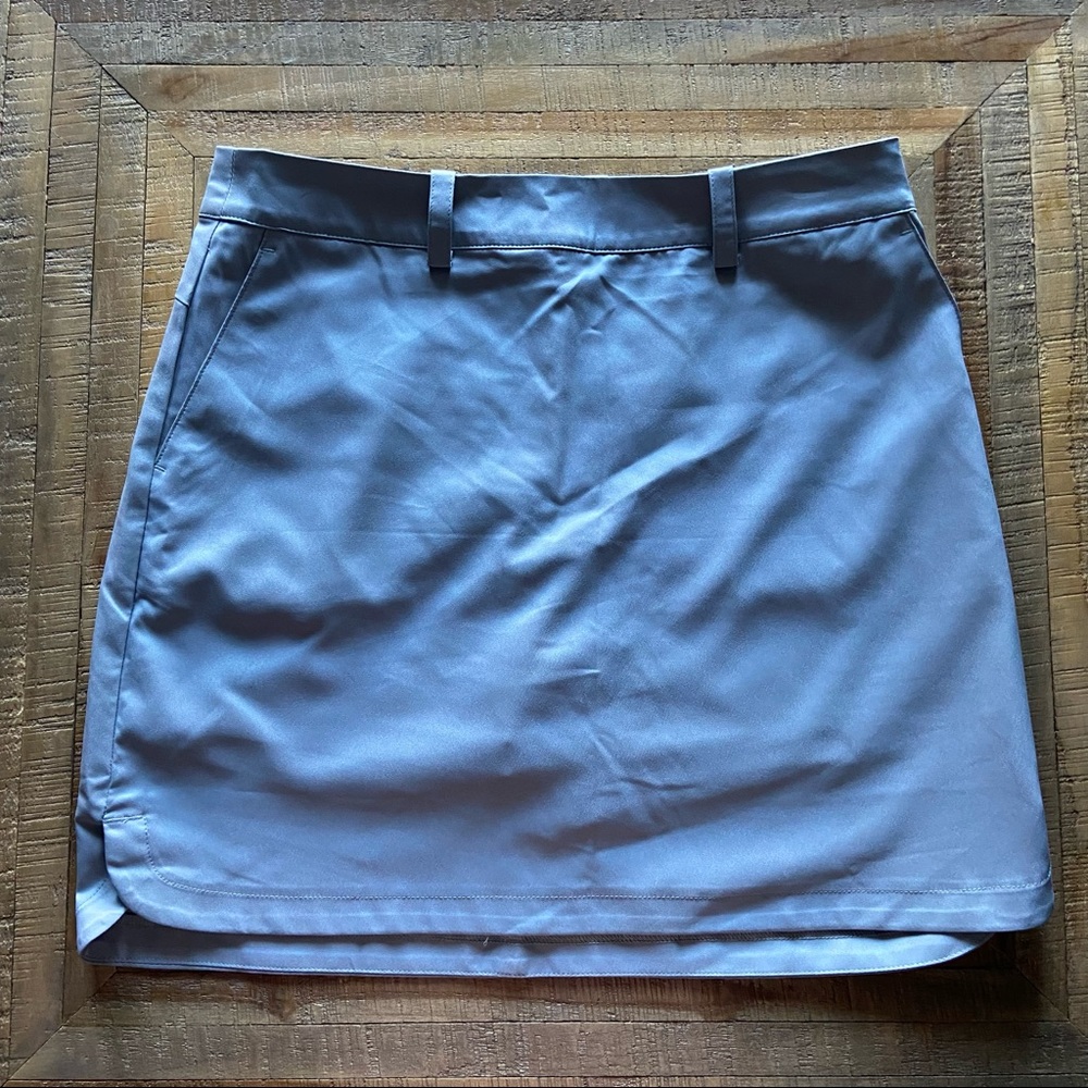 BRAND NEW ⛳️⛳️ golf / sport skirt ⛳️⛳️  Maggie Lane size 2 /small.